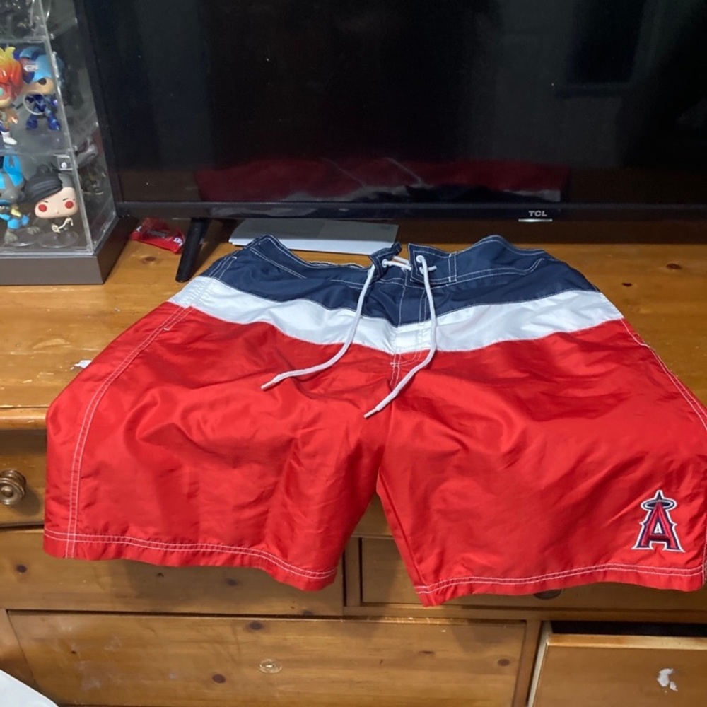 Angels Shorts